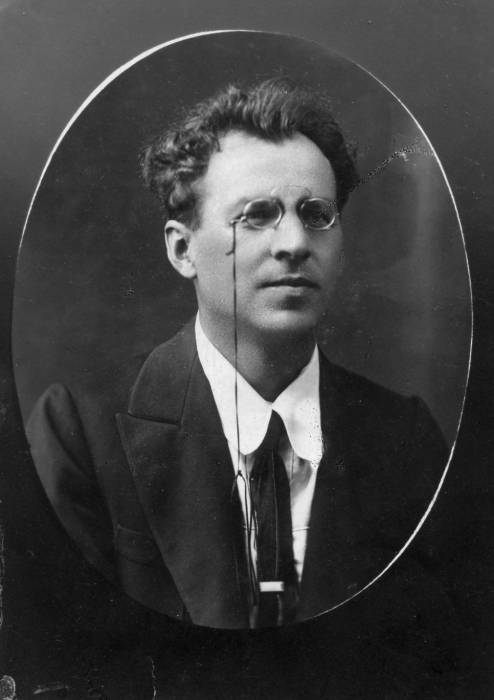 Ivan_Ivašyn_(Janka_Žurba)._Іван_Івашын_(Янка_Журба)_(1926).jpg