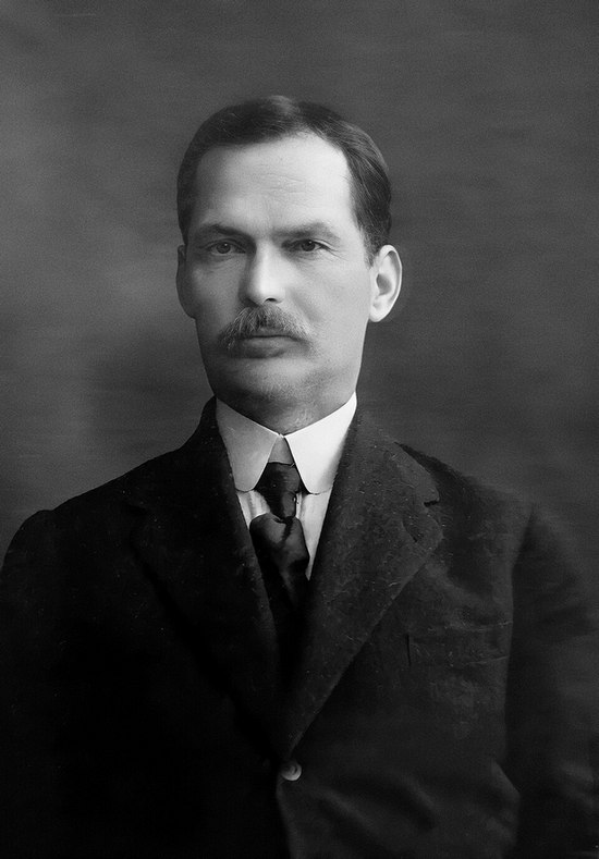 Isak_Serbau.jpg