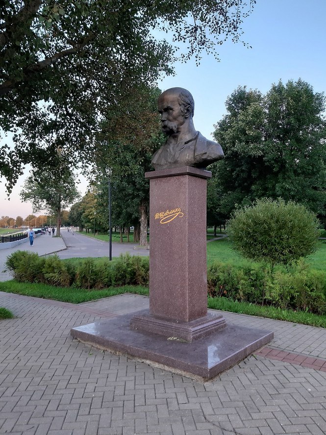 Магілёў._Траецкая_набярэжная_пасля_ліўня_(05).jpg